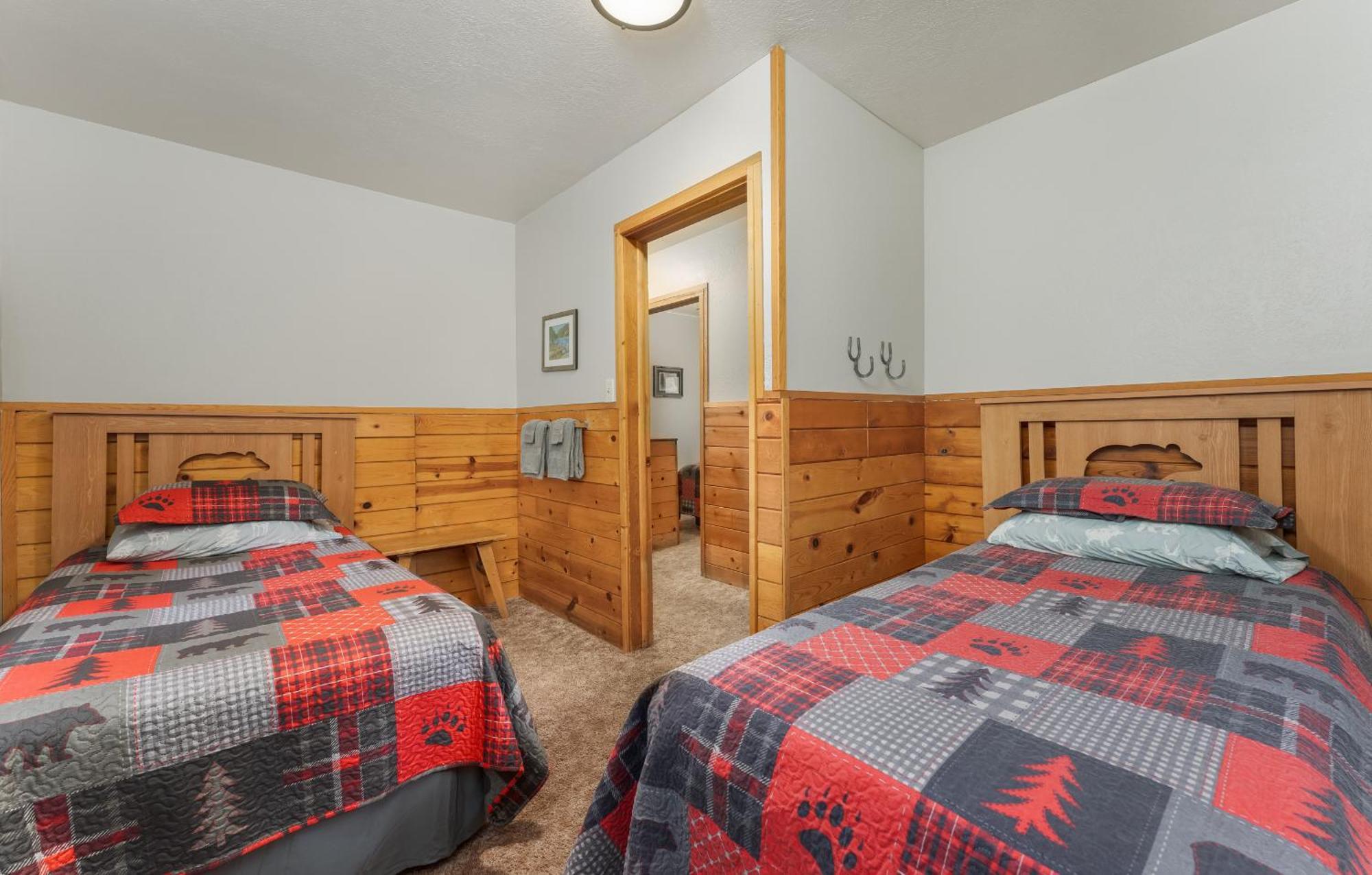 Bear Paw Lodge & Vacation Homes Vallecito Esterno foto