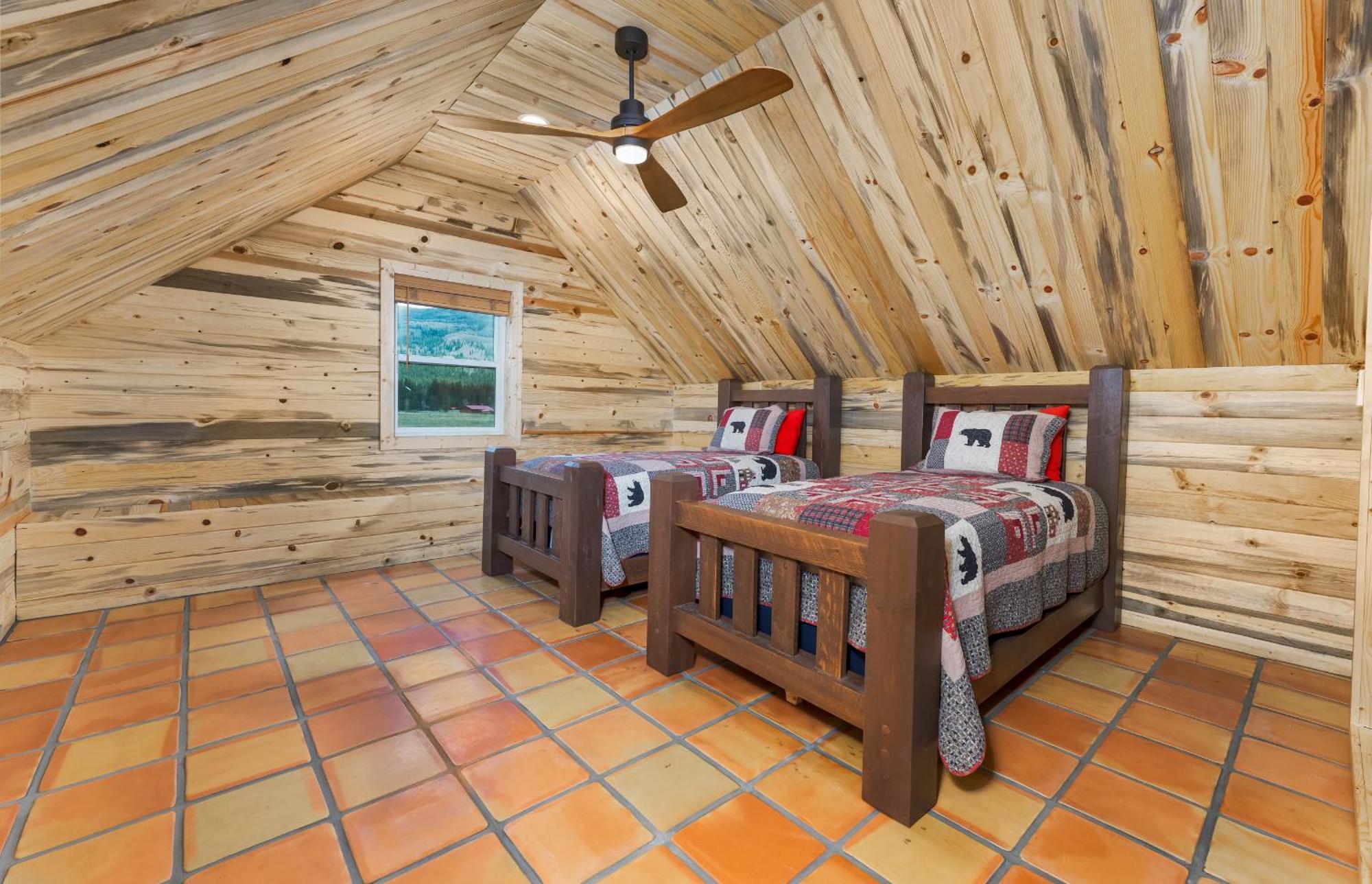 Bear Paw Lodge & Vacation Homes Vallecito Esterno foto