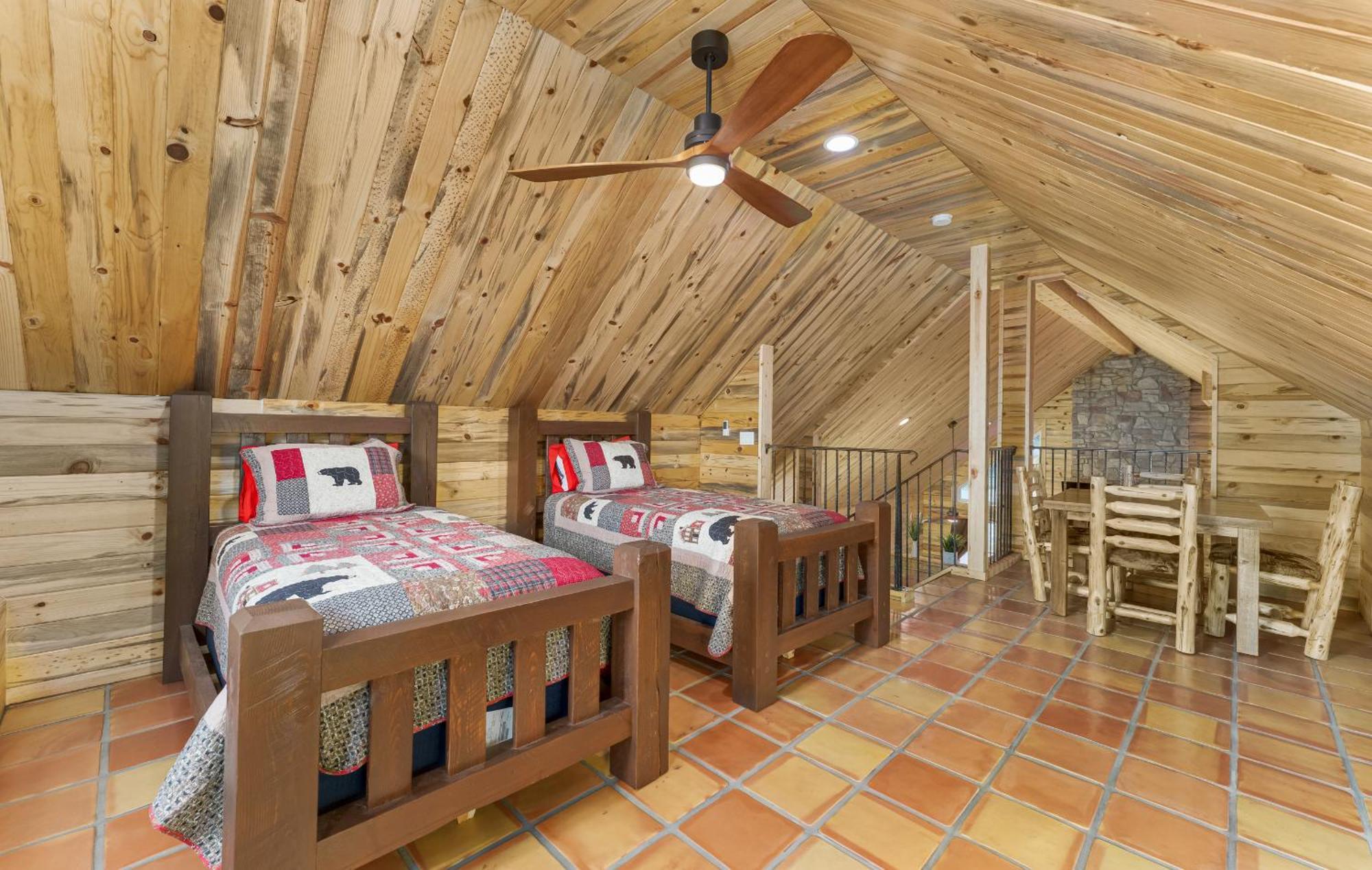 Bear Paw Lodge & Vacation Homes Vallecito Esterno foto